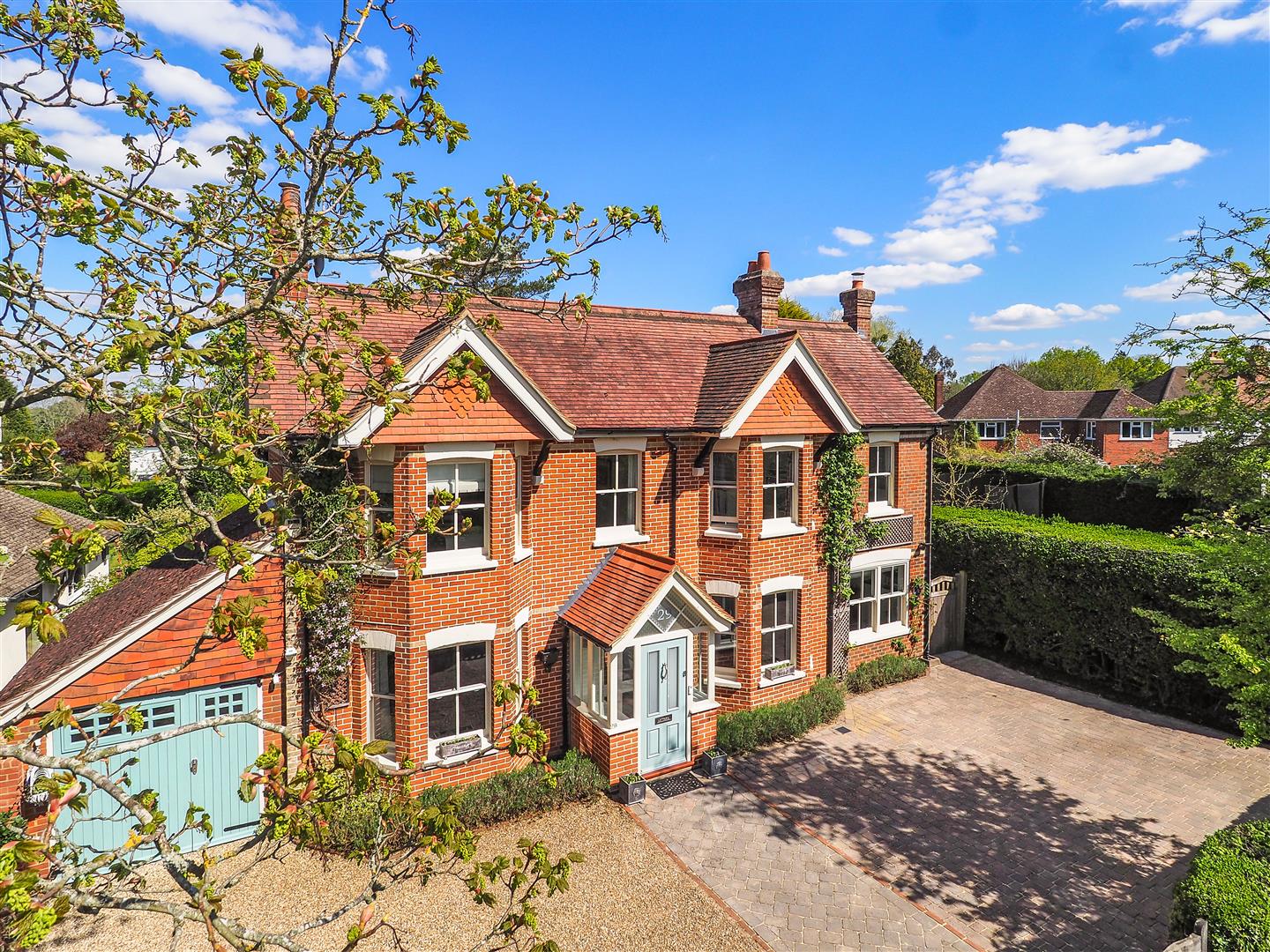 Trueman & Grundy Estate Agents Farnham, selling property in Farnham